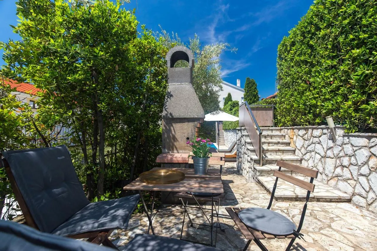 Apartment Ferienwohnung Lukmara Krk Krk Town